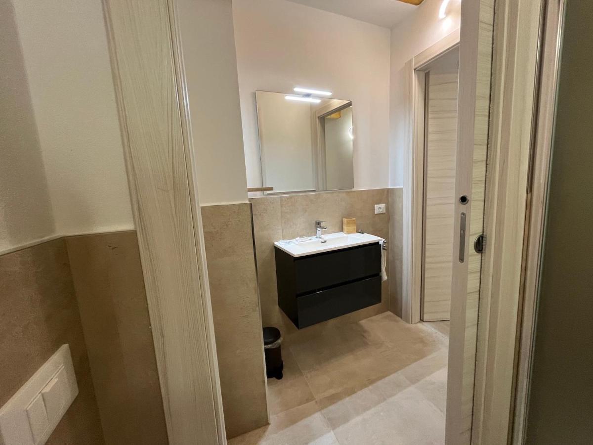 Anfite Apartments Santa Maria เดเซนซาโนเดลการ์ดา ภายนอก รูปภาพ
