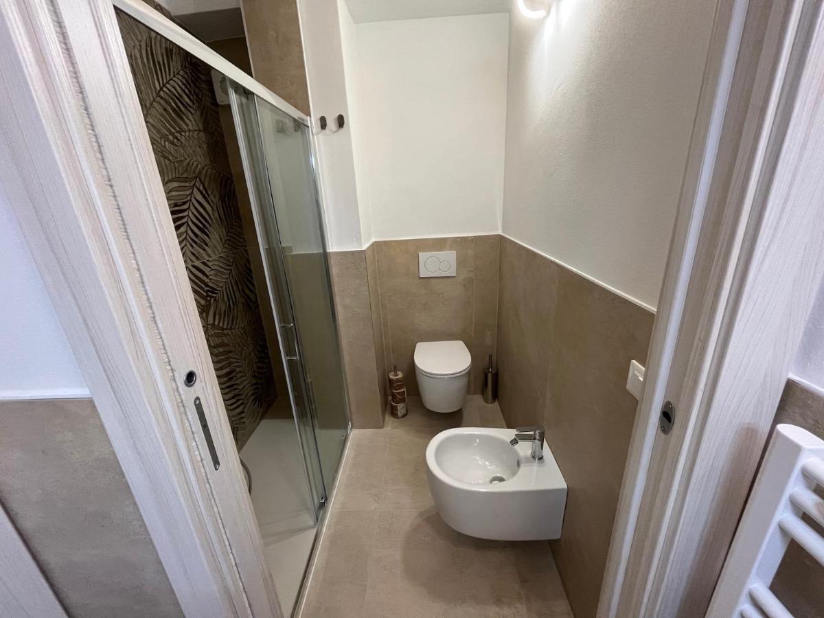Anfite Apartments Santa Maria เดเซนซาโนเดลการ์ดา ภายนอก รูปภาพ